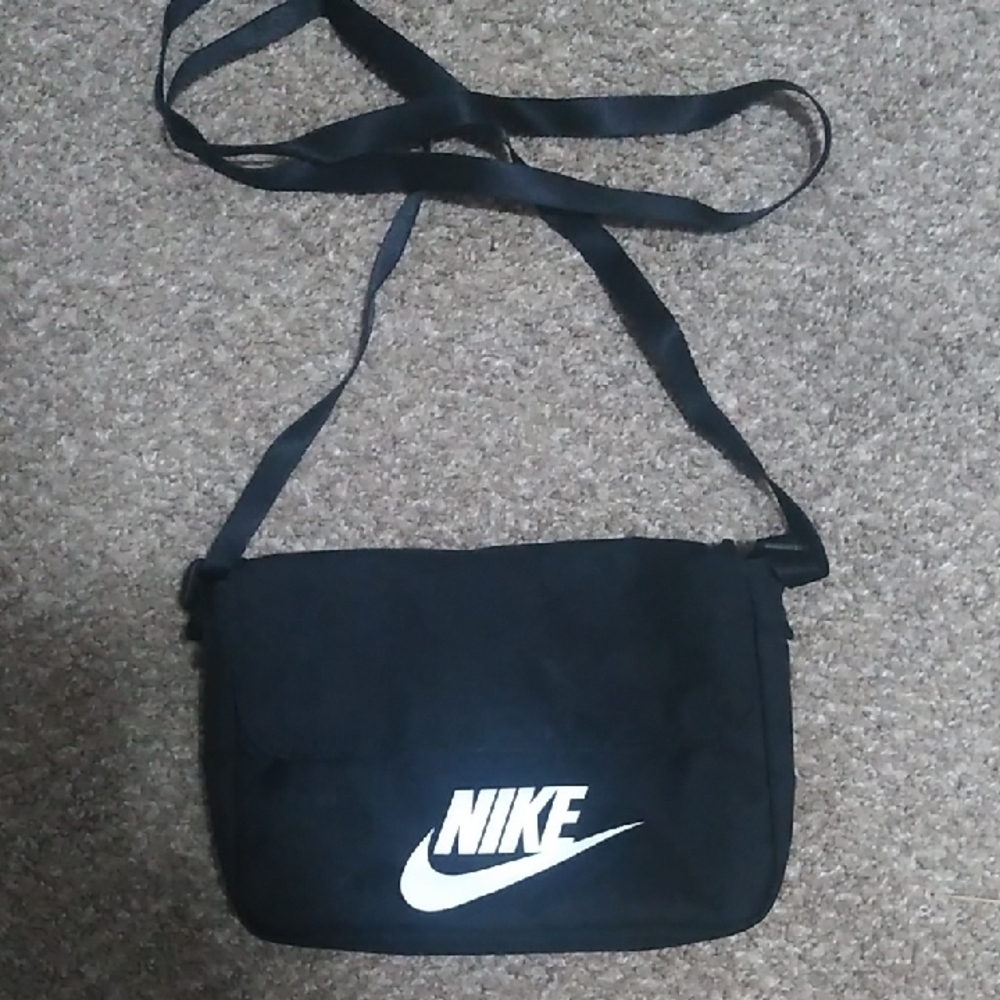 Nike Black Crossbody Bag